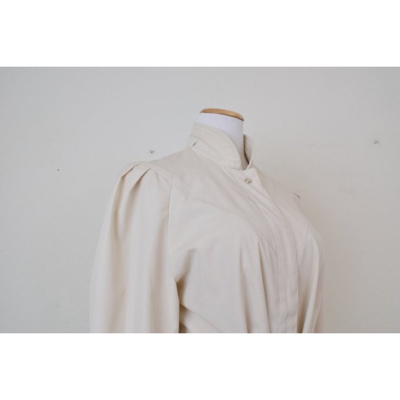 Vintage 80s Beige Cotton/Poly Single-Breasted Trench Coat by DAWN | size 12 - Picture 5 of 10